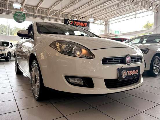 FIAT-BRAVO-1.8 ESSENCE 16V FLEX 4P AUTOMATIZADO FIAT-BRAVO-2014