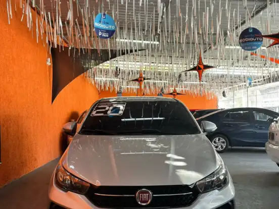 FIAT-CRONOS-1.8 E.TORQ FLEX DRIVE AT6 FIAT-CRONOS-2019