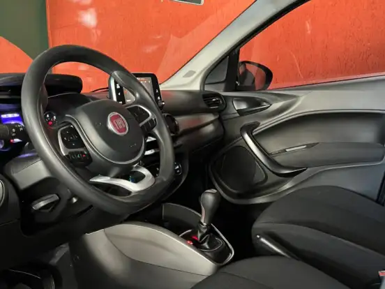 FIAT-CRONOS-1.8 E.TORQ FLEX DRIVE AT6 FIAT-CRONOS-2019