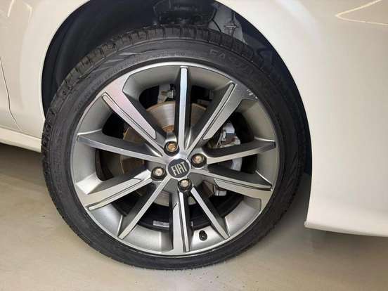 FIAT-CRONOS-1.8 E.TORQ FLEX PRECISION AT6 FIAT-CRONOS-2021
