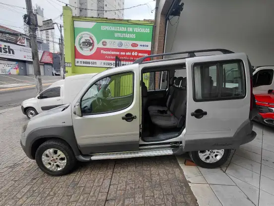 FIAT-DOBLÒ-2011