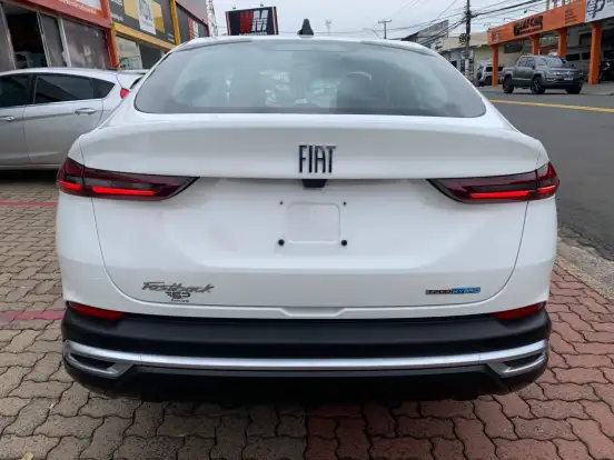 FIAT-FASTBACK-2026
