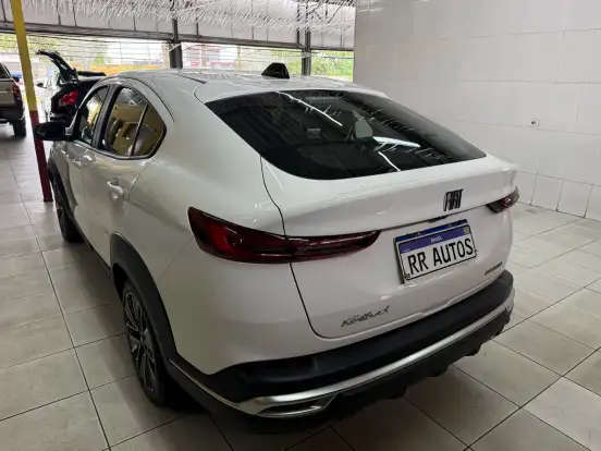FIAT-FASTBACK-1.0 TURBO 200 HYBRID AUDACE CVT FIAT-FASTBACK-2025