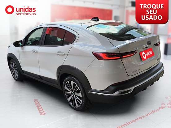 FIAT-FASTBACK-2023