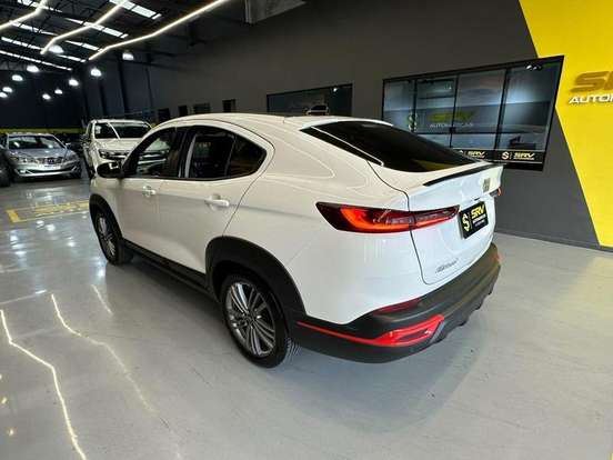 FIAT-FASTBACK-2023