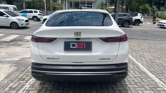 FIAT-FASTBACK-2023