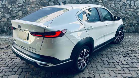 FIAT-FASTBACK-2023