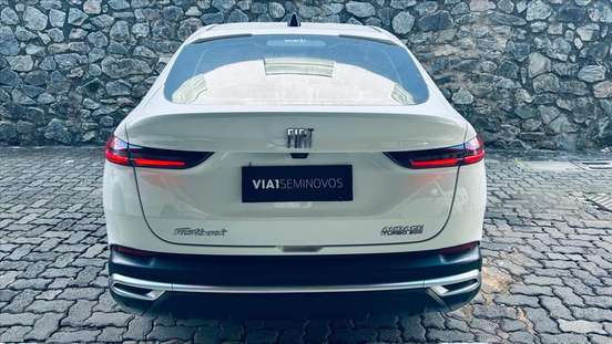 FIAT-FASTBACK-2023