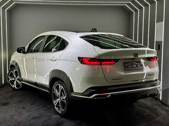 FIAT-FASTBACK-2023