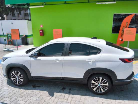 FIAT-FASTBACK-1.0 TURBO 200 HYBRID AUDACE CVT FIAT-FASTBACK-2025