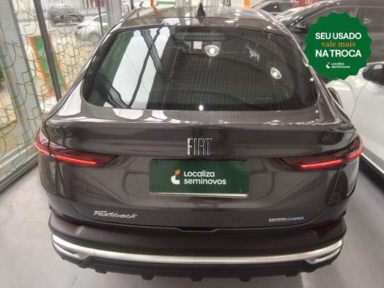 FIAT-FASTBACK-2025