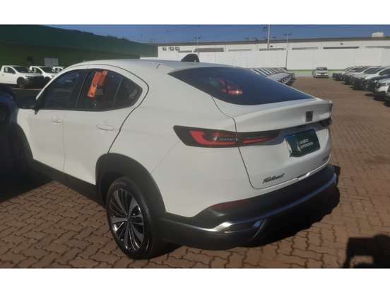 FIAT-FASTBACK-1.0 TURBO 200 HYBRID AUDACE CVT FIAT-FASTBACK-2025