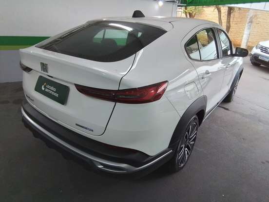 FIAT-FASTBACK-1.0 TURBO 200 HYBRID AUDACE CVT FIAT-FASTBACK-2025