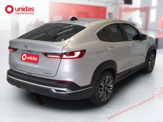 FIAT-FASTBACK-2025