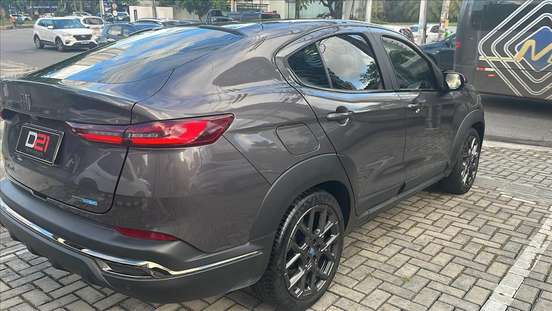 FIAT-FASTBACK-1.0 TURBO 200 HYBRID IMPETUS CVT FIAT-FASTBACK-2025