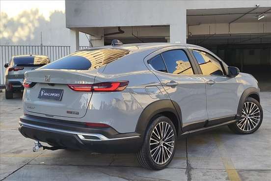 FIAT-FASTBACK-2024