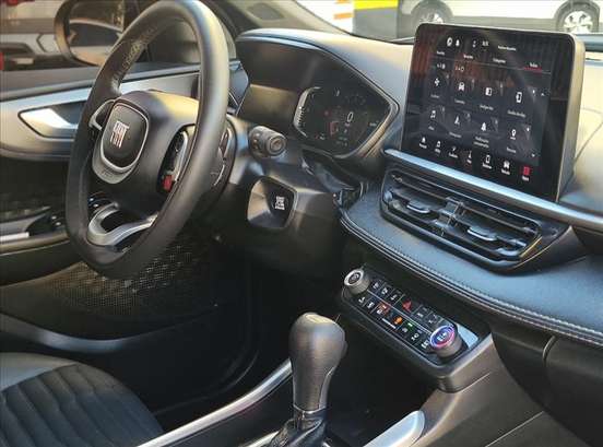FIAT-FASTBACK-2024