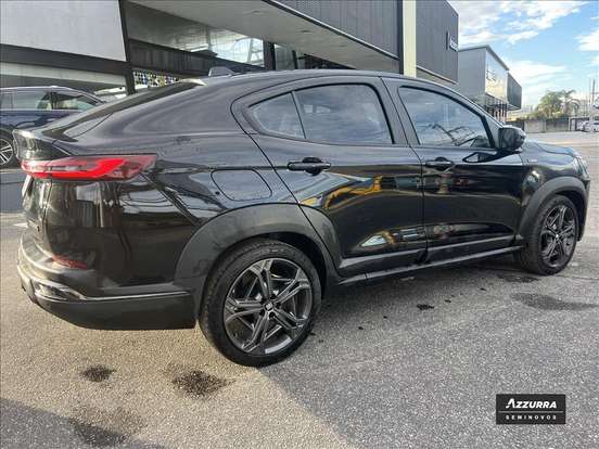 FIAT-FASTBACK-2023
