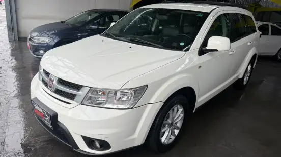 FIAT-FREEMONT-2.4 PRECISION 16V GASOLINA 4P AUTOMÁTICO FIAT-FREEMONT-2013