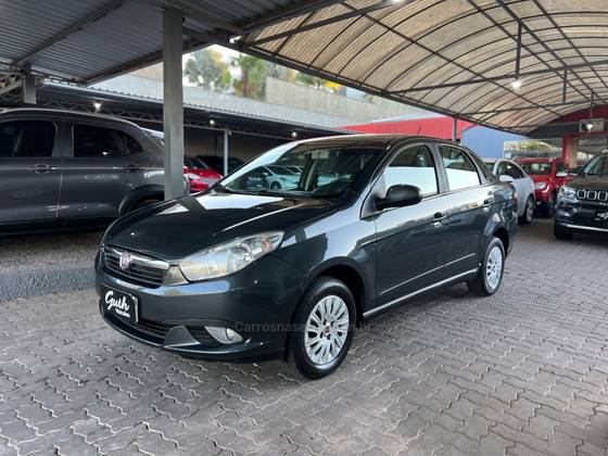 FIAT GRAND SIENA 1.4 MPI ATTRACTIVE 8V FLEX 4P MANUAL