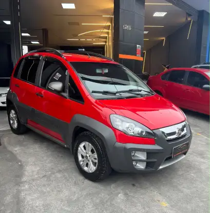 FIAT-IDEA-1.8 MPI ADVENTURE 16V FLEX 4P AUTOMATIZADO FIAT-IDEA-2013