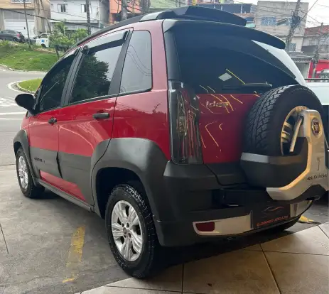 FIAT-IDEA-1.8 MPI ADVENTURE 16V FLEX 4P AUTOMATIZADO FIAT-IDEA-2013
