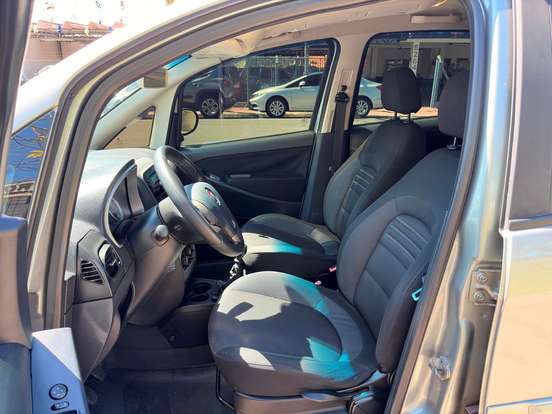 FIAT-IDEA-1.4 MPI ATTRACTIVE 8V FLEX 4P MANUAL FIAT-IDEA-2014