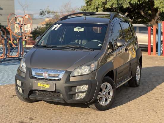 FIAT-IDEA-1.8 MPI ADVENTURE 16V FLEX 4P AUTOMATIZADO FIAT-IDEA-2011