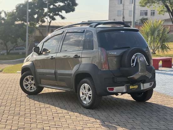 FIAT-IDEA-1.8 MPI ADVENTURE 16V FLEX 4P AUTOMATIZADO FIAT-IDEA-2011