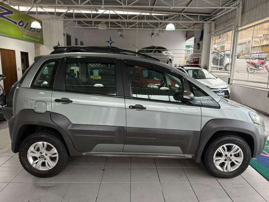 FIAT-IDEA-1.8 MPI ADVENTURE 16V FLEX 4P MANUAL FIAT-IDEA-2015