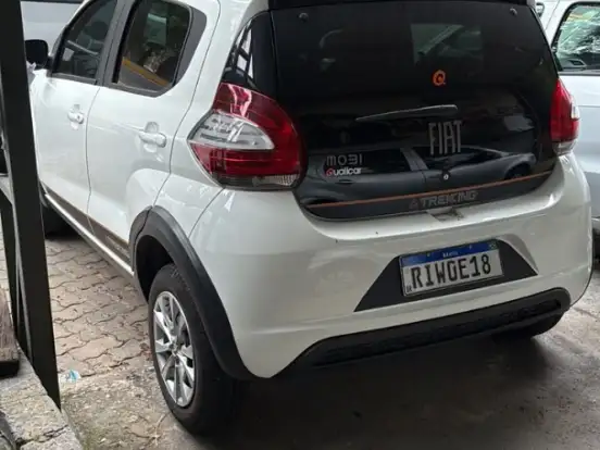 FIAT-MOBI-1.0 EVO FLEX TREKKING MANUAL FIAT-MOBI-2023