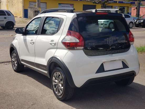 FIAT-MOBI-1.0 EVO FLEX TREKKING MANUAL FIAT-MOBI-2022