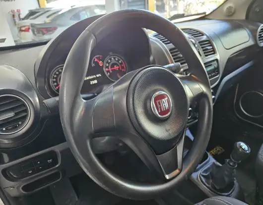 FIAT-PALIO-2016