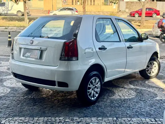 FIAT-PALIO-2016