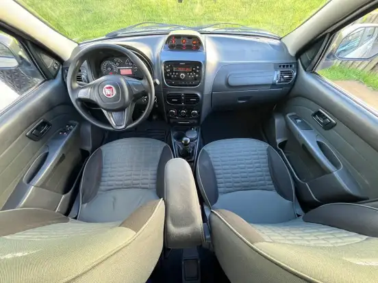 FIAT-PALIO-1.8 MPI ADVENTURE WEEKEND 16V FLEX 4P MANUAL FIAT-PALIO-2016