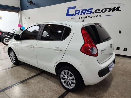 FIAT-PALIO-2016