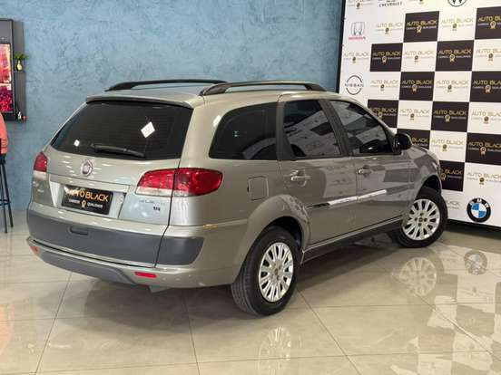 FIAT-PALIO-1.4 MPI ATTRACTIVE WEEKEND 8V FLEX 4P MANUAL FIAT-PALIO-2011