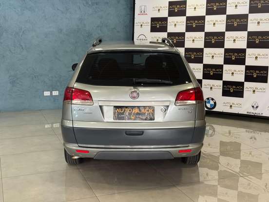 FIAT-PALIO-1.4 MPI ATTRACTIVE WEEKEND 8V FLEX 4P MANUAL FIAT-PALIO-2011