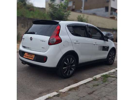 FIAT-PALIO-2014