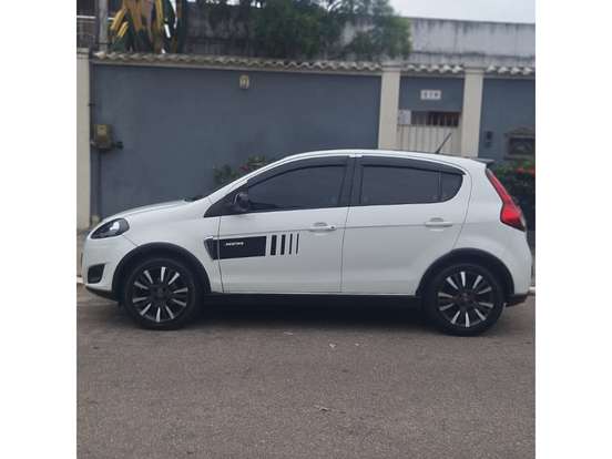 FIAT-PALIO-2014
