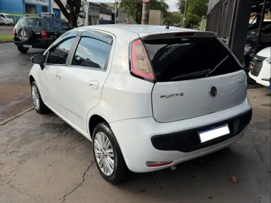 FIAT-PUNTO-1.4 ATTRACTIVE 8V FLEX 4P MANUAL FIAT-PUNTO-2014