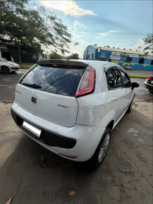 FIAT-PUNTO-2014
