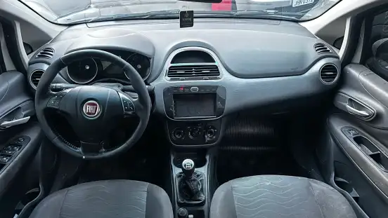 FIAT-PUNTO-2013