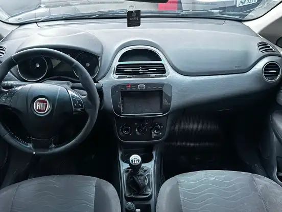 FIAT-PUNTO-1.6 ESSENCE 16V FLEX 4P MANUAL FIAT-PUNTO-2013