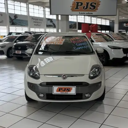 FIAT-PUNTO-1.6 ESSENCE 16V FLEX 4P MANUAL FIAT-PUNTO-2015
