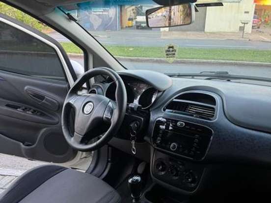 FIAT-PUNTO-1.4 ATTRACTIVE 8V FLEX 4P MANUAL FIAT-PUNTO-2012