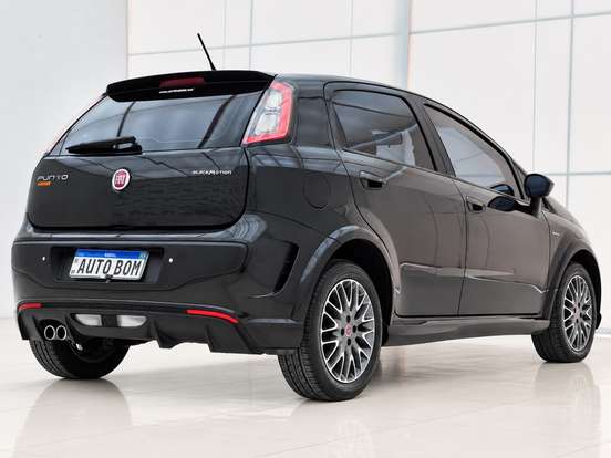 FIAT-PUNTO-2014