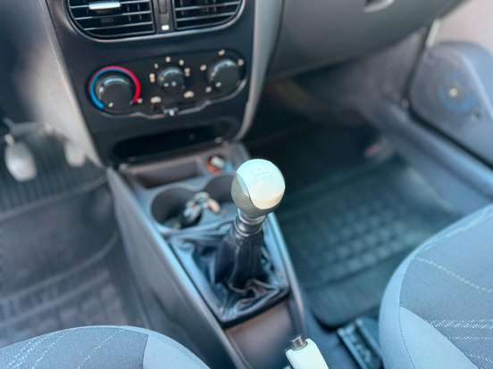 FIAT-SIENA-2014
