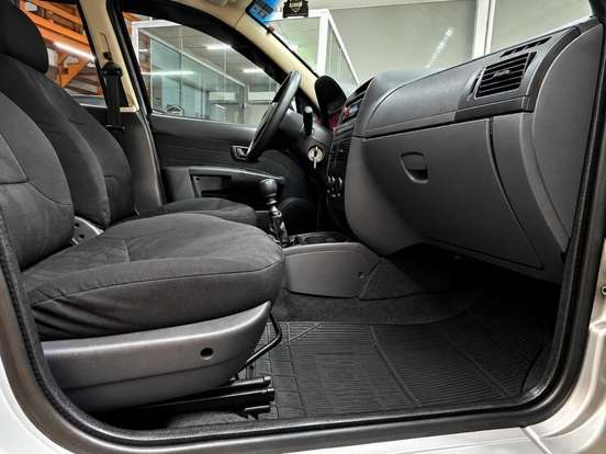 FIAT-SIENA-2011