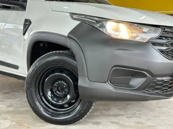 FIAT-STRADA-2021
